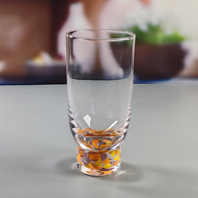 Kalite Handmade Modern Design Colorful Cocktail Drinking Glasses Custom Confetti Beverage Highball Glass Fabrika