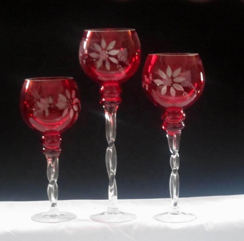 Kalite Tulip Shape Long Stem Candle Holders With Engrave Pattern Fabrika