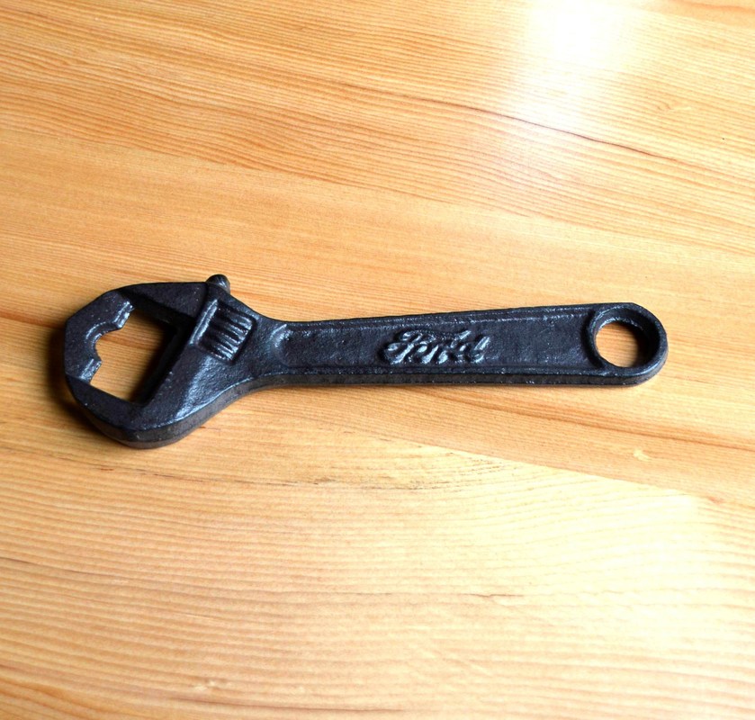Kalite Spanner Shape Cast Iron Bottle Opener Fabrika