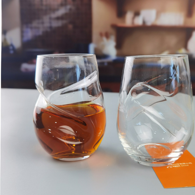 Kalite Twisted Swirling Crystal Red Wine Glasses 250ml Stemless Fabrika