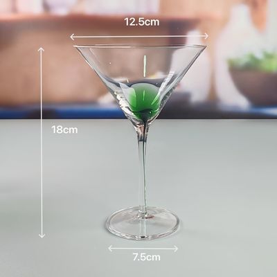 Kalite Customized Hand-blow Clear Red Wine Glass Martini Glass For Party Fabrika