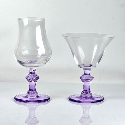 Kalite 4‑Pack Vintage Purple Stem Wine Glasses, Assorted Shapes Clear Cup with Decorative Purple Stem, Handblown Glass Goblets for Wedding Party Home Tabletop Decoration Fabrika