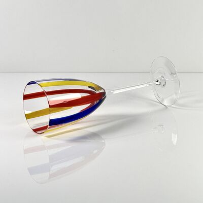 Kalite Hand Blown Art Glass Goblet & Coupe Glass Set, Vibrant Red Yellow Blue Vertical Cane Stripes Murano Style Stemmed Wine & Martini Glasses for Bar, Party & Gift fabrika