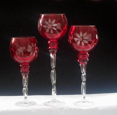 Kalite Tulip Shape Long Stem Candle Holders With Engrave Pattern Fabrika