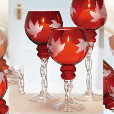 Kalite Hand Cutted Design Red Glass Candle Holders With Color Long Stem Fabrika