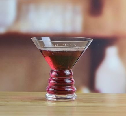 Kalite 320ml Handblown Customize Craft Beer Glasses Fabrika