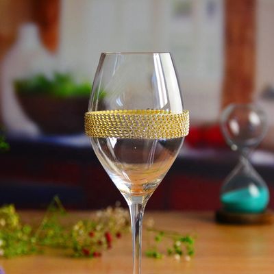 Kalite Diamonds Decorated Crystal Wine Glass As Anniversary Gift Fabrika