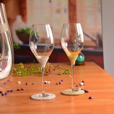 Kalite Diamonds Decorated Crystal Wine Glass As Anniversary Gift Fabrika