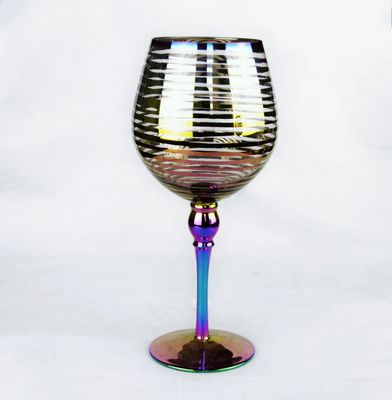 Kalite Laser Circles Pattern Iridescent Crystal Wine Glass With Pearl Stem Fabrika