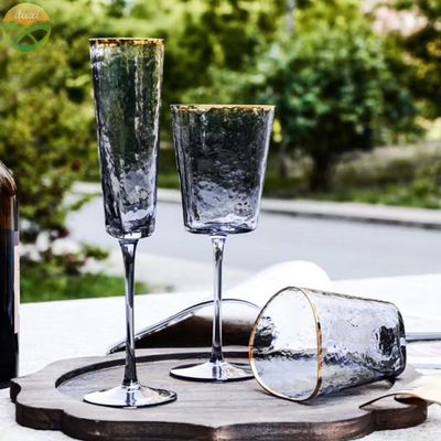 Kalite Hammer Texture Crystal Wine Glass In Triangle Shape Fabrika