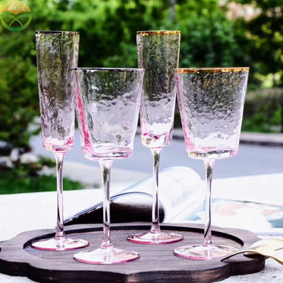 Kalite Hammer Texture Crystal Wine Glass In Triangle Shape Fabrika