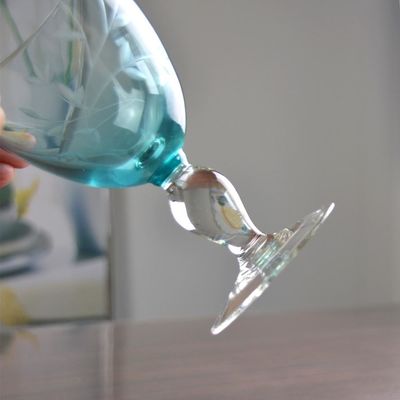 Kalite Vintage Scandinavian Style Engraved Turqoise Crystal Wine Glass , Clear Goblet Glasses Fabrika