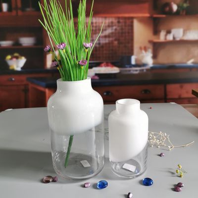 Kalite Hand Made Solid White Top Half Ceramic Glass Jar Vase Fabrika