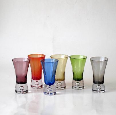 Kalite 2oz Six Color CIQ Unique Shot Glasses For Liqour Promotion Fabrika