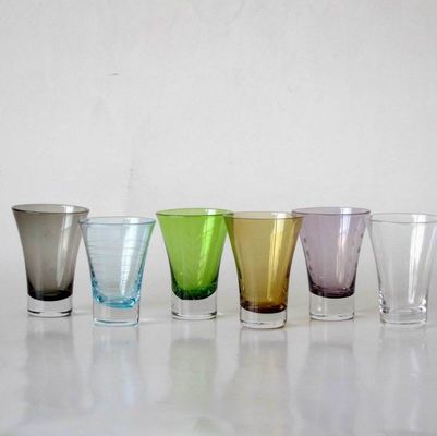 Kalite 2oz Six Color CIQ Unique Shot Glasses For Liqour Promotion Fabrika