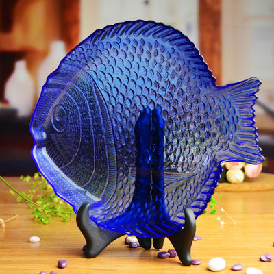 Kalite Fish Shaped Embossed Colorful Glass Charger Plates Fabrika
