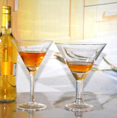 Kalite Unique Customization Thick Stem Crystal Cocktail Glasses Fabrika