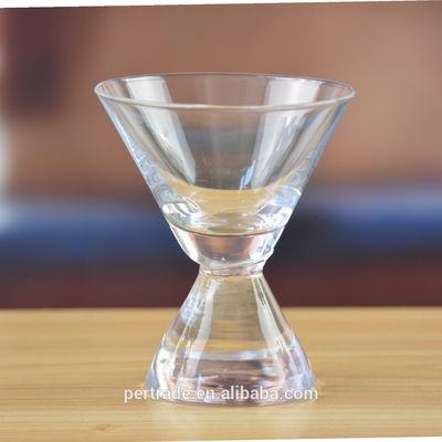 Kalite 80ml Heavy Duty Cone Stem Vintage Crystal Martini Glasses Fabrika