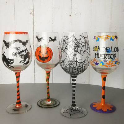 Kalite FDA Holiday Gift Hand Painted Festival Wine Glass Fabrika
